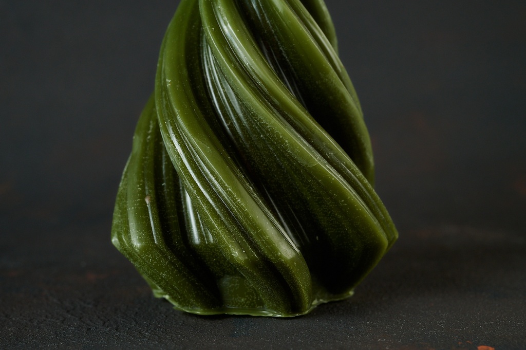 Свічка з бджолиного воску, "Ялинка", 170 г