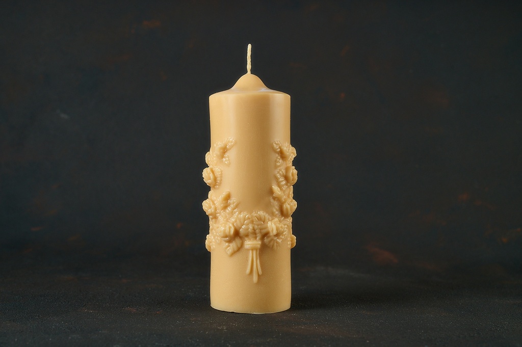 Свічка з бджолиного воску "Весняні квіти",150г